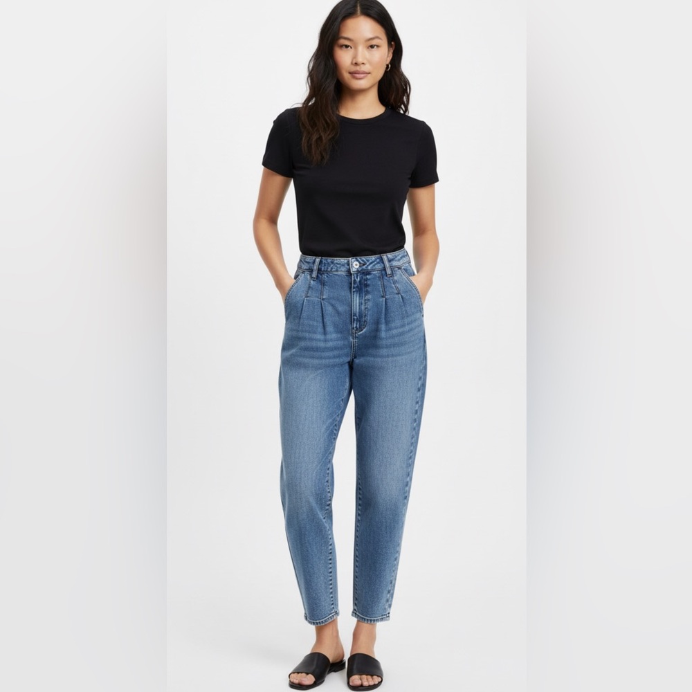 American Eagle Outfitters Blue Mom Jeans 8 Short